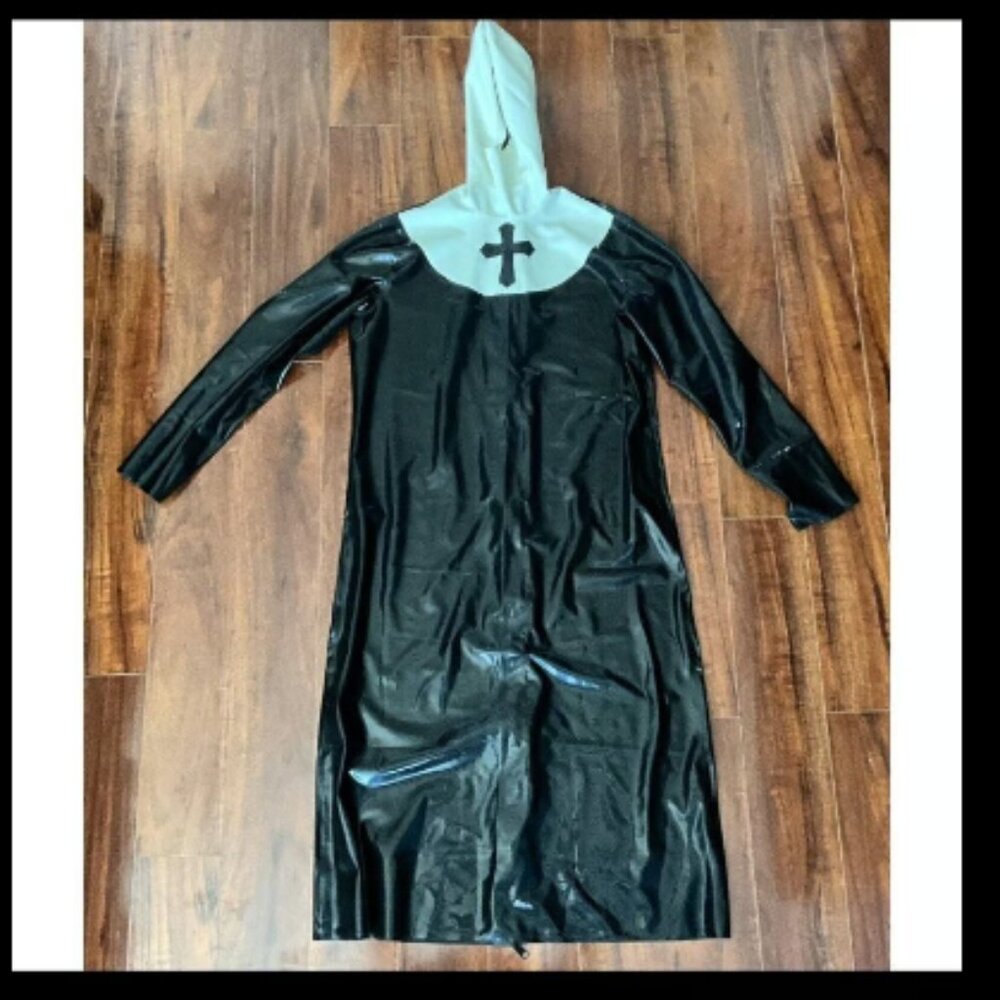 Latex nun habbit Costume